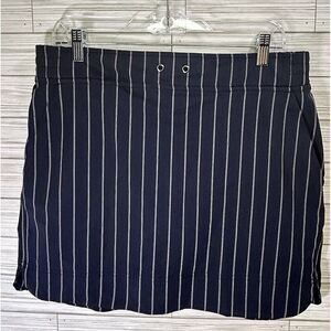 Athleta Women's Midtown Navy Blue‎ White Striped Skirt Skort Golf Size 10